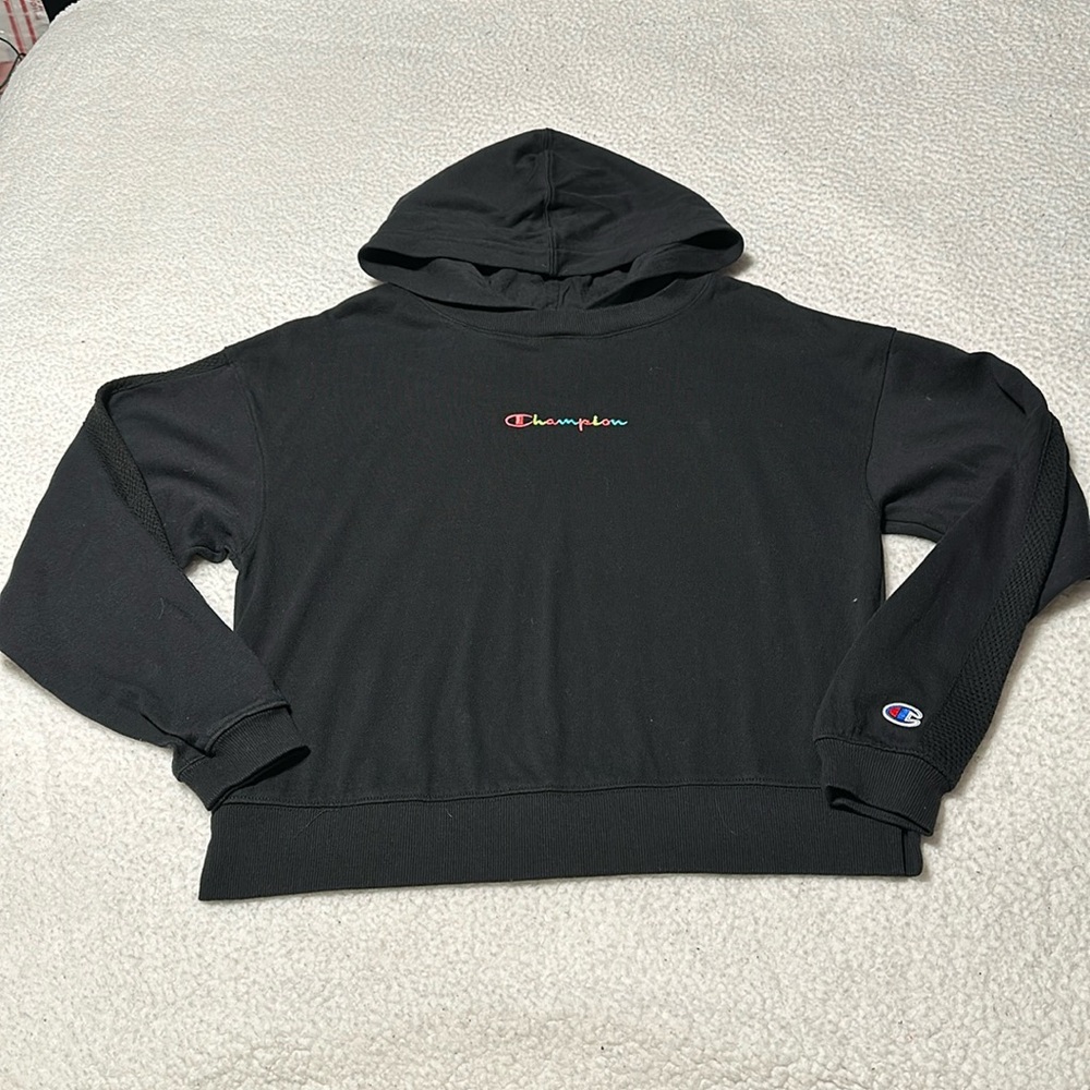 Champion Women’s Cropped Thin Black Hoodie, EUC, Size Small